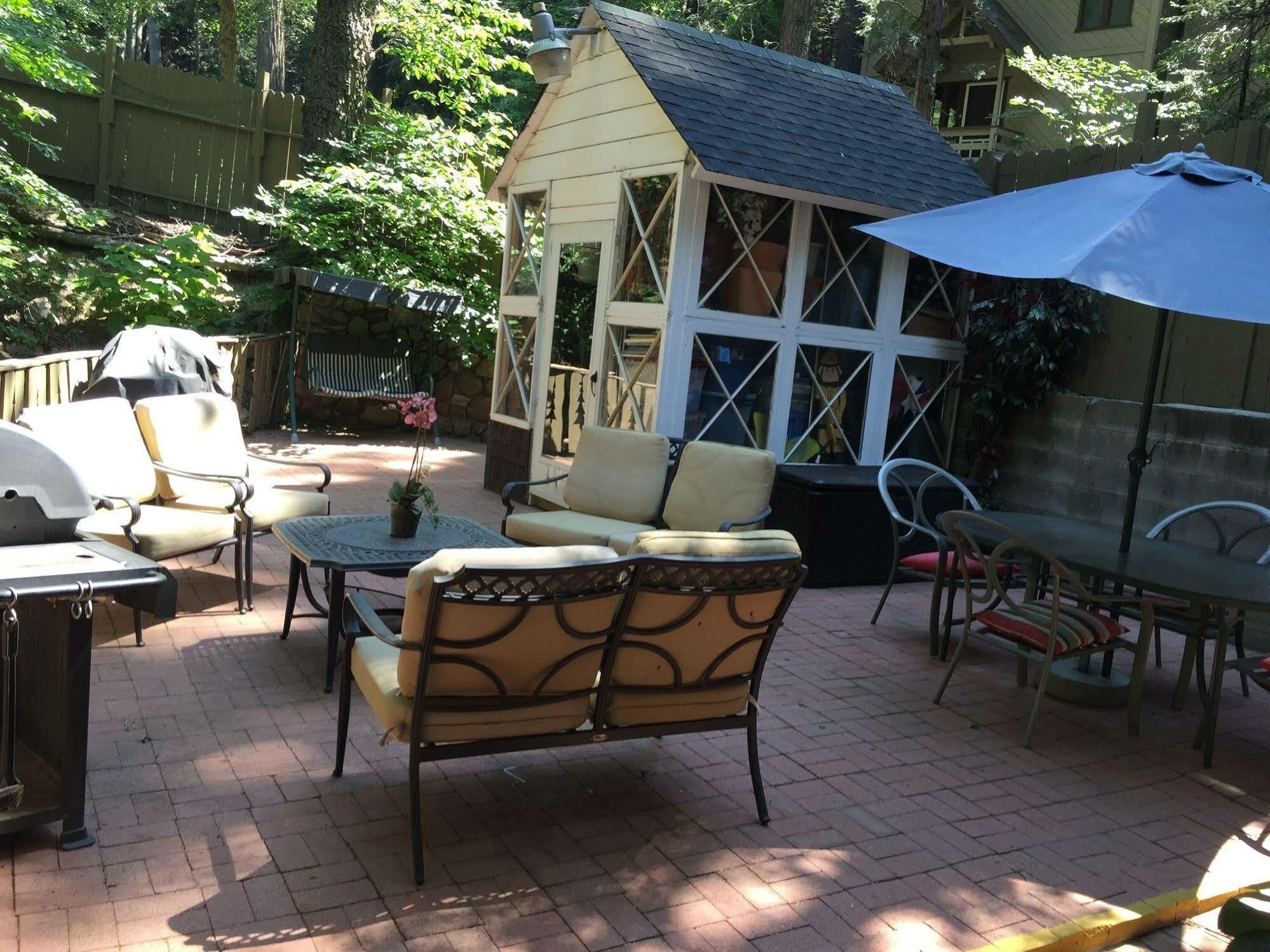 Arrowhead Tree Top Lodge 箭头湖 外观 照片